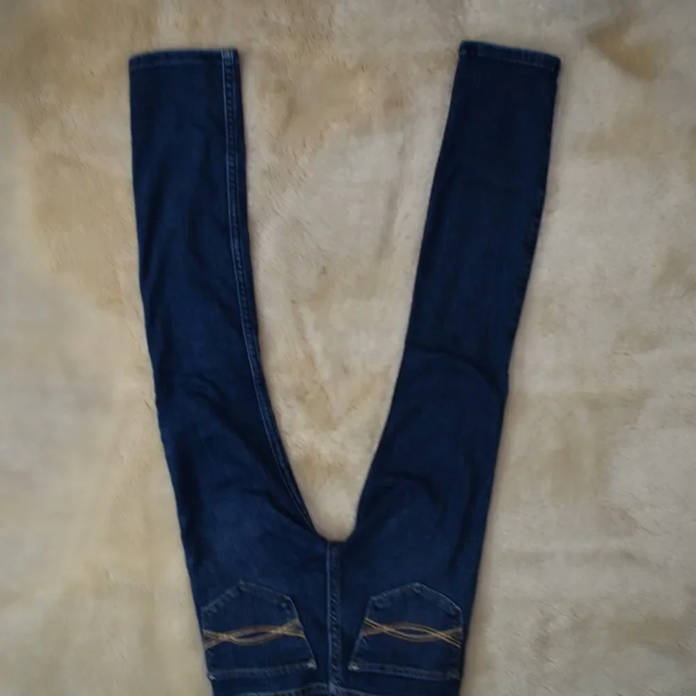 Abercrombie Kids Highrise Distressed Jean Leggings Slim Size 7/8
